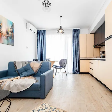 Casa Del Mar Apartment
